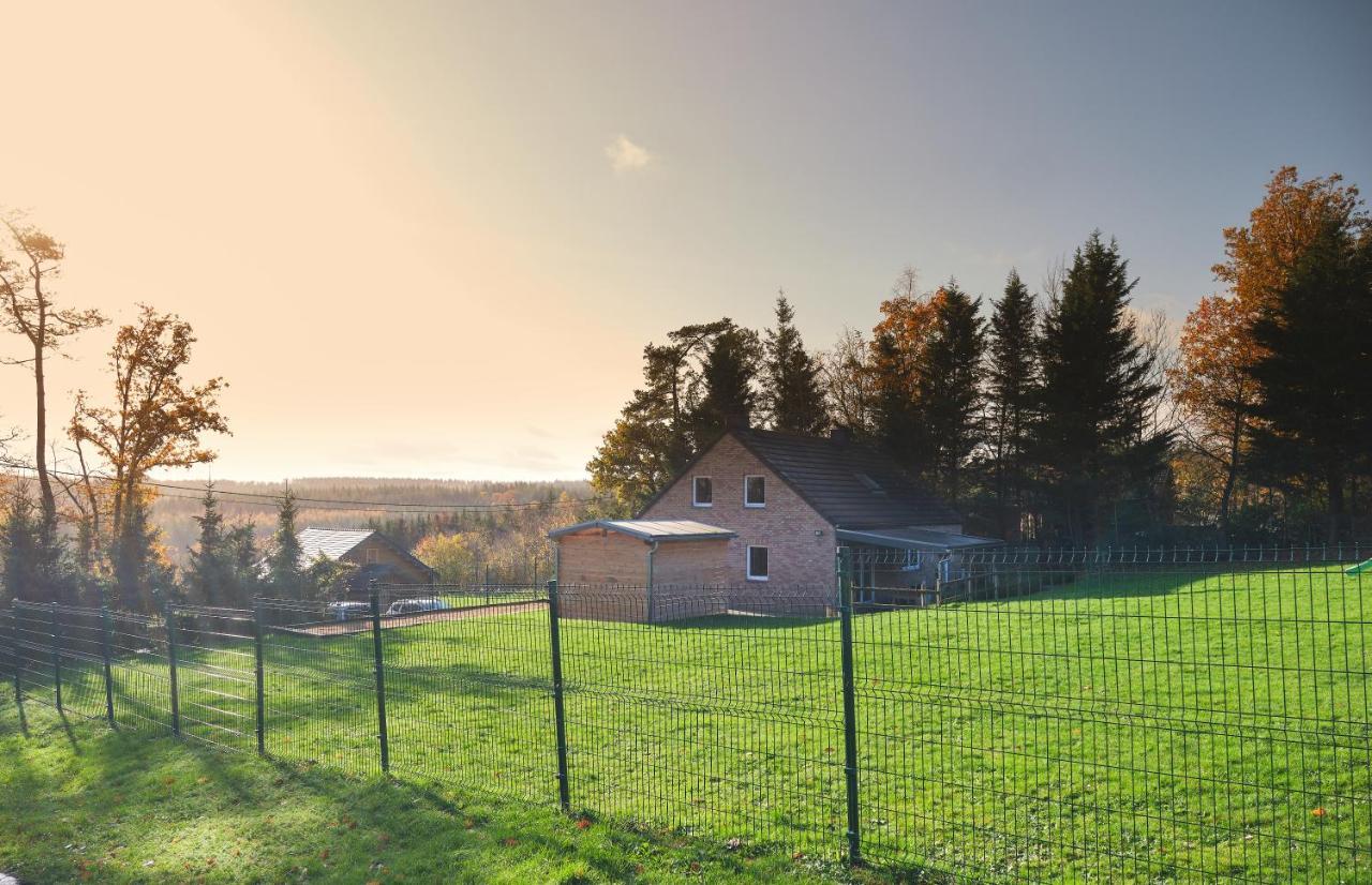 Villa Du Bonheur Met Sauna En Jacuzzi Somme-Leuze Exteriör bild